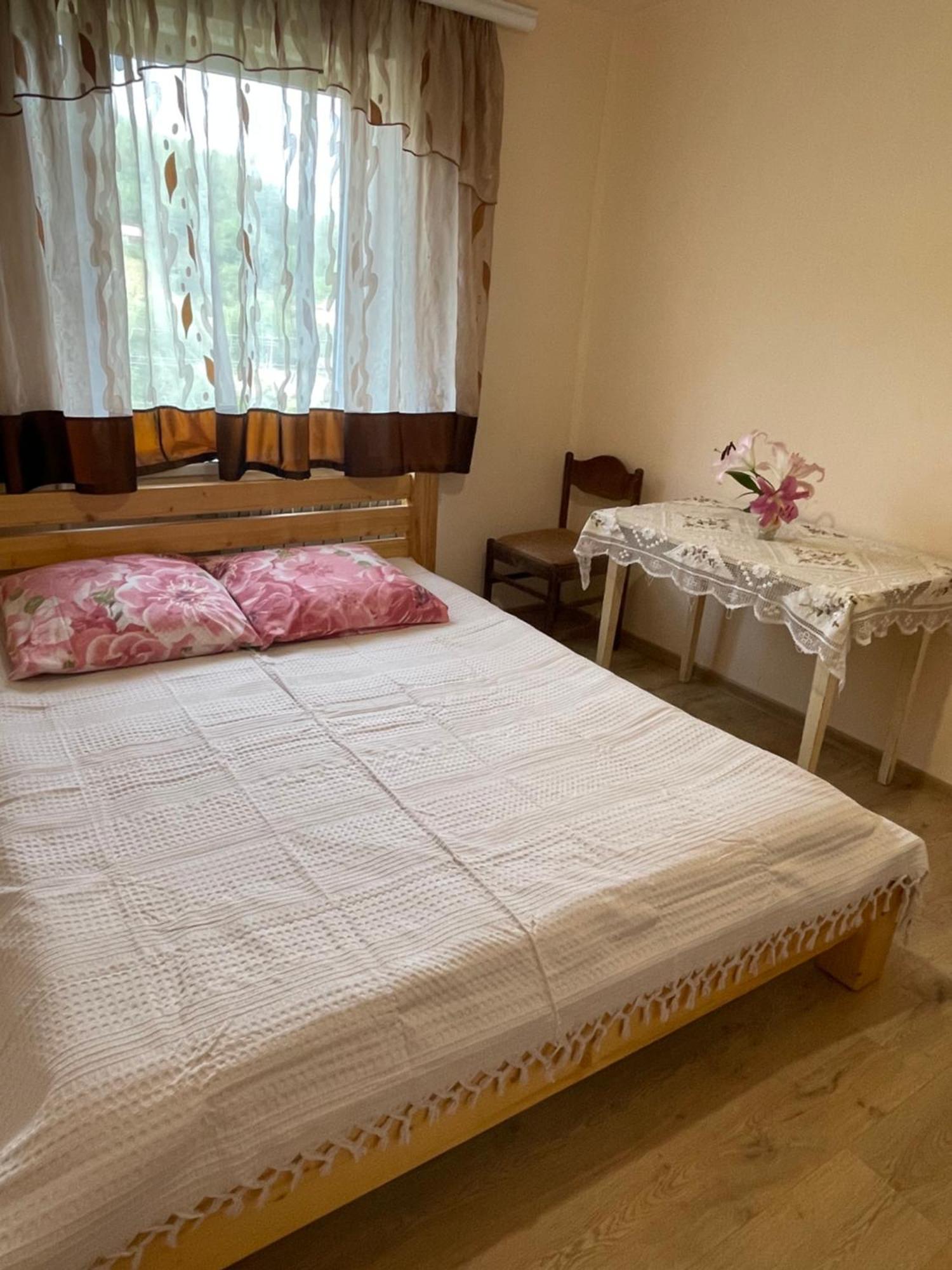 Zabava Apartamento Yaremche Exterior foto