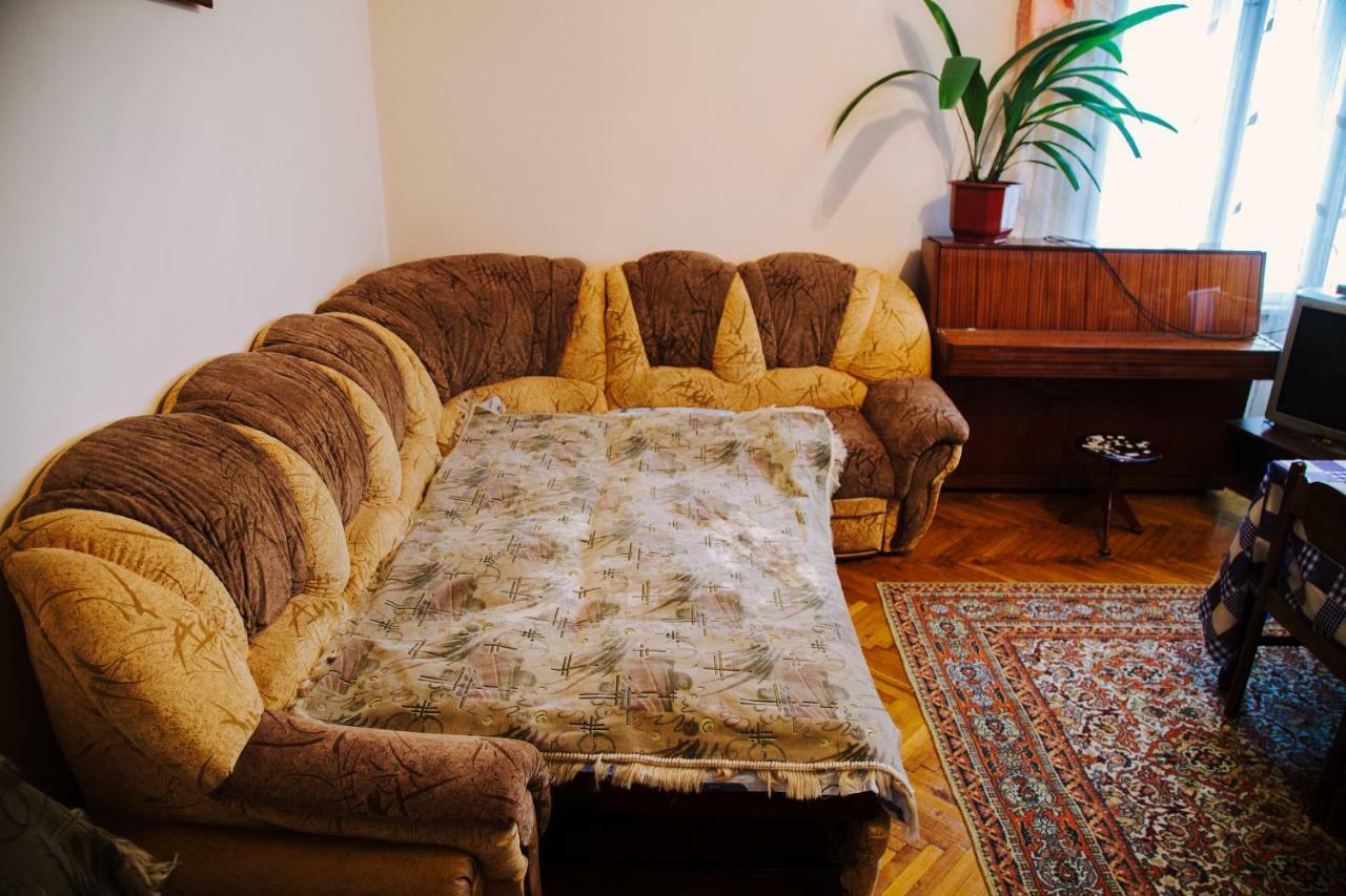 Zabava Apartamento Yaremche Exterior foto