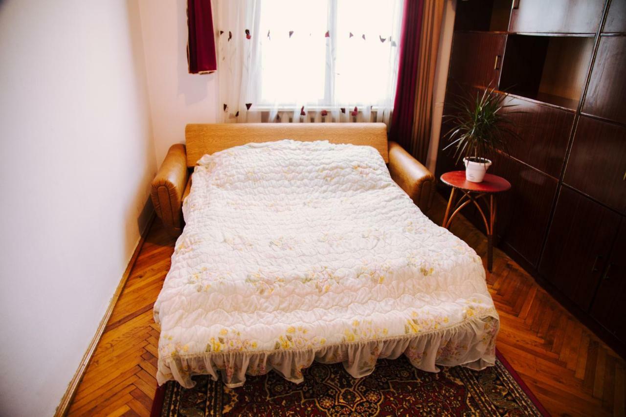 Zabava Apartamento Yaremche Exterior foto
