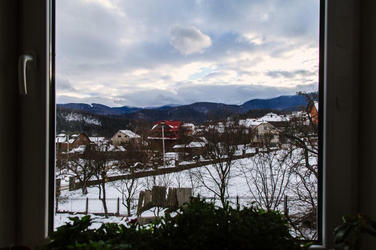 Zabava Apartamento Yaremche Exterior foto